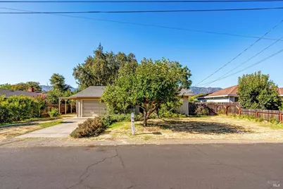 1251 Garden Avenue, Saint Helena, CA 94574 - Photo 3