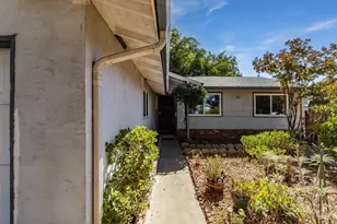 2626 Prestwick Ave, Concord, CA 94519 - Photo 3