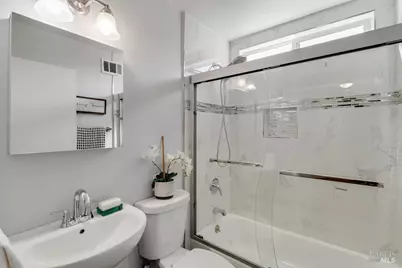 2626 Prestwick Avenue, Concord, CA 94519 - Photo 21