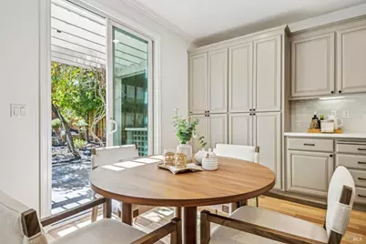 71 Oak Grove Drive, Novato, CA 94949 - Photo 17