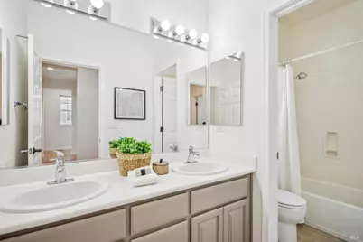 71 Oak Grove Drive, Novato, CA 94949 - Photo 31