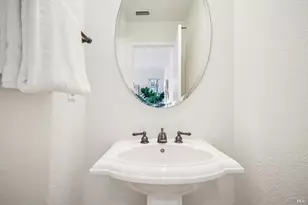 71 Oak Grove Dr, Novato, CA 94949 - Photo 9