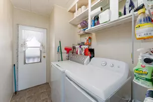 10755 Mobile Village Way, Willits, CA 95490 - Photo 17