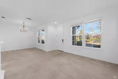 1325 Valley Glen Drive, Dixon, CA 95620 - Photo 5