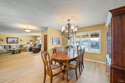 2222 Madrone Drive, Fairfield, CA 94534 - Photo 11