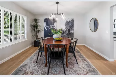 18105 Vassar Court, Sonoma, CA 95476 - Photo 9