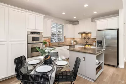 89 Hollyleaf Way, Novato, CA 94949 - Photo 9