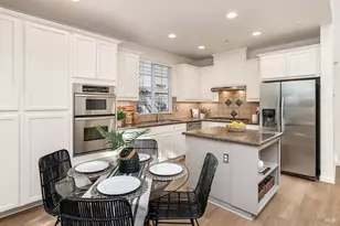 89 Hollyleaf Way, Novato, CA 94949 - Photo 9