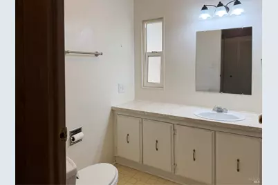 10755 Mobile Village Way, Willits, CA 95490 - Photo 13