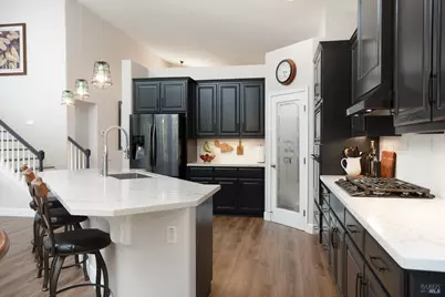 1320 Revelle Court, Dixon, CA 95620 - Photo 19