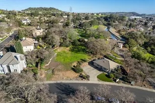 902 Eastridge Dr, Fairfield, CA 94534 - Photo 43