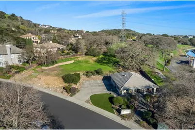 902 Eastridge Drive, Fairfield, CA 94534 - Photo 3