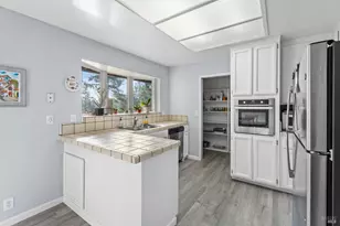 23929 Nutmeg Pl, Willits, CA 95490 - Photo 9