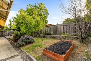 340 Kendrick Ln, Vacaville, CA 95687 - Photo 43