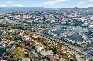60 Marina Ct Dr, San Rafael, CA 94901 - Photo 67