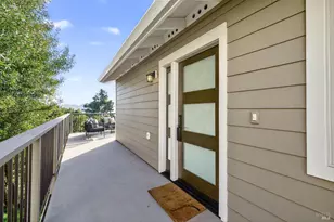 60 Marina Ct Dr, San Rafael, CA 94901 - Photo 9