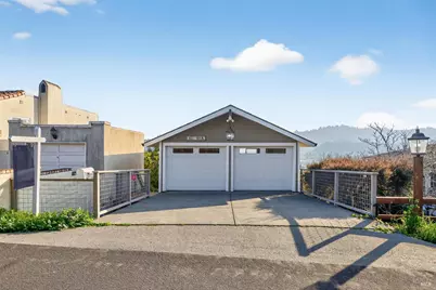 60 Marina Court Drive, San Rafael, CA 94901 - Photo 7