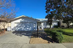 119 Carlsbad Cir, Vacaville, CA 95687 - Photo 1