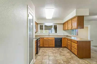 119 Carlsbad Circle, Vacaville, CA 95687 - Photo 17