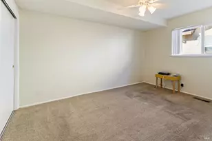 119 Carlsbad Cir, Vacaville, CA 95687 - Photo 27