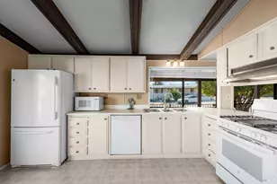 76 Lemon Tree Cir, Vacaville, CA 95687 - Photo 15