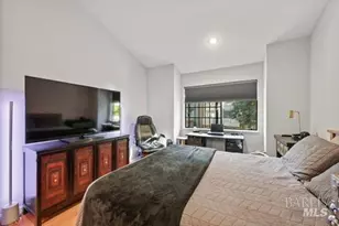 258 Pelican Ln, Novato, CA 94949 - Photo 19