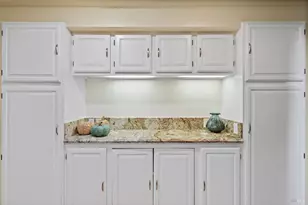 258 Pelican Ln, Novato, CA 94949 - Photo 9