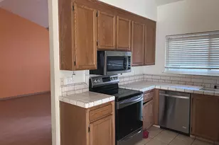 708 Bella Vista Dr, Suisun City, CA 94585 - Photo 5