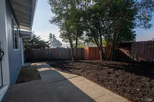 223 Wedgewood Ct, Vallejo, CA 94591 - Photo 31