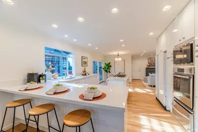 136 Peacock Drive, San Rafael, CA 94901 - Photo 11