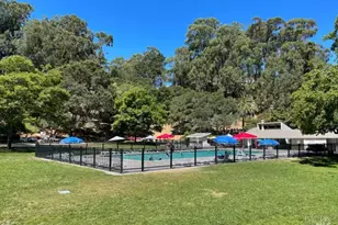 136 Peacock Dr, San Rafael, CA 94901 - Photo 41