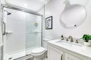 29 Keel Ct, San Rafael, CA 94903 - Photo 11