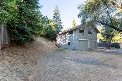 301 Crestview Drive, Ukiah, CA 95482 - Photo 23
