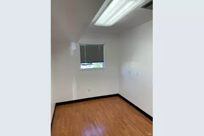 455 March Avenue, Healdsburg, CA 95448 - Photo 5