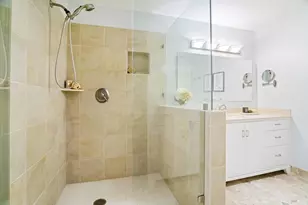 28 Meadowglen Dr, Petaluma, CA 94952 - Photo 41