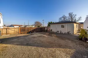 201 Madison St, Fairfield, CA 94533 - Photo 33