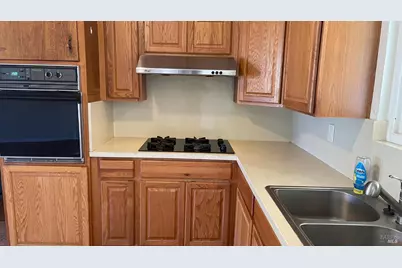 1798 Larry Drive, Santa Rosa, CA 95403 - Photo 5