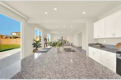 1695 Blossom Way, Dixon, CA 95620 - Photo 21