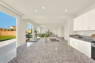 1695 Blossom Way, Dixon, CA 95620 - Photo 21