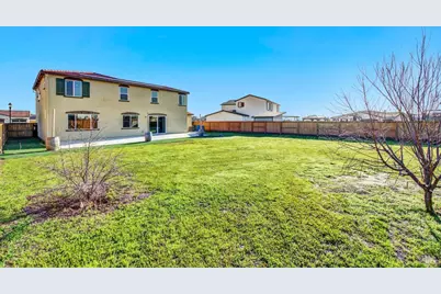 1695 Blossom Way, Dixon, CA 95620 - Photo 59