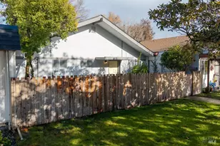 1378 Mission Dr, Sonoma, CA 95476 - Photo 35