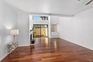 2103 Woodlake Dr, Santa Rosa, CA 95405 - Photo 11