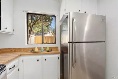 2103 Woodlake Drive, Santa Rosa, CA 95405 - Photo 13