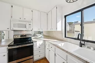 22 Corte Oriental, Greenbrae, CA 94904 - Photo 21