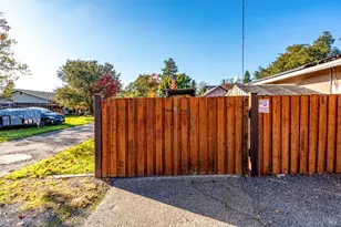 133 Bluebird Dr, Windsor, CA 95492 - Photo 33