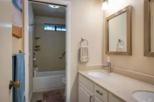 2105 Sunrise Ave, Santa Rosa, CA 95409 - Photo 27