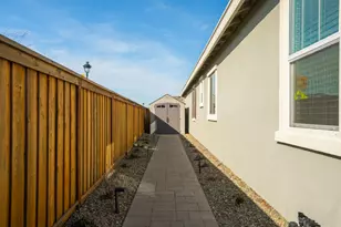 801 Billhook Dr, Vacaville, CA 95687 - Photo 47