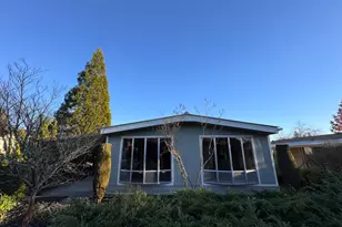 137 Bluestone Ct, Santa Rosa, CA 95409 - Photo 3