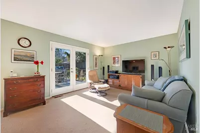 7803 Stefenoni Court, Sebastopol, CA 95472 - Photo 9