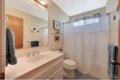 7803 Stefenoni Court, Sebastopol, CA 95472 - Photo 17